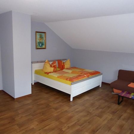 Hotel Gruenes Paradies- Garni Hochwaldhausen Bagian luar foto